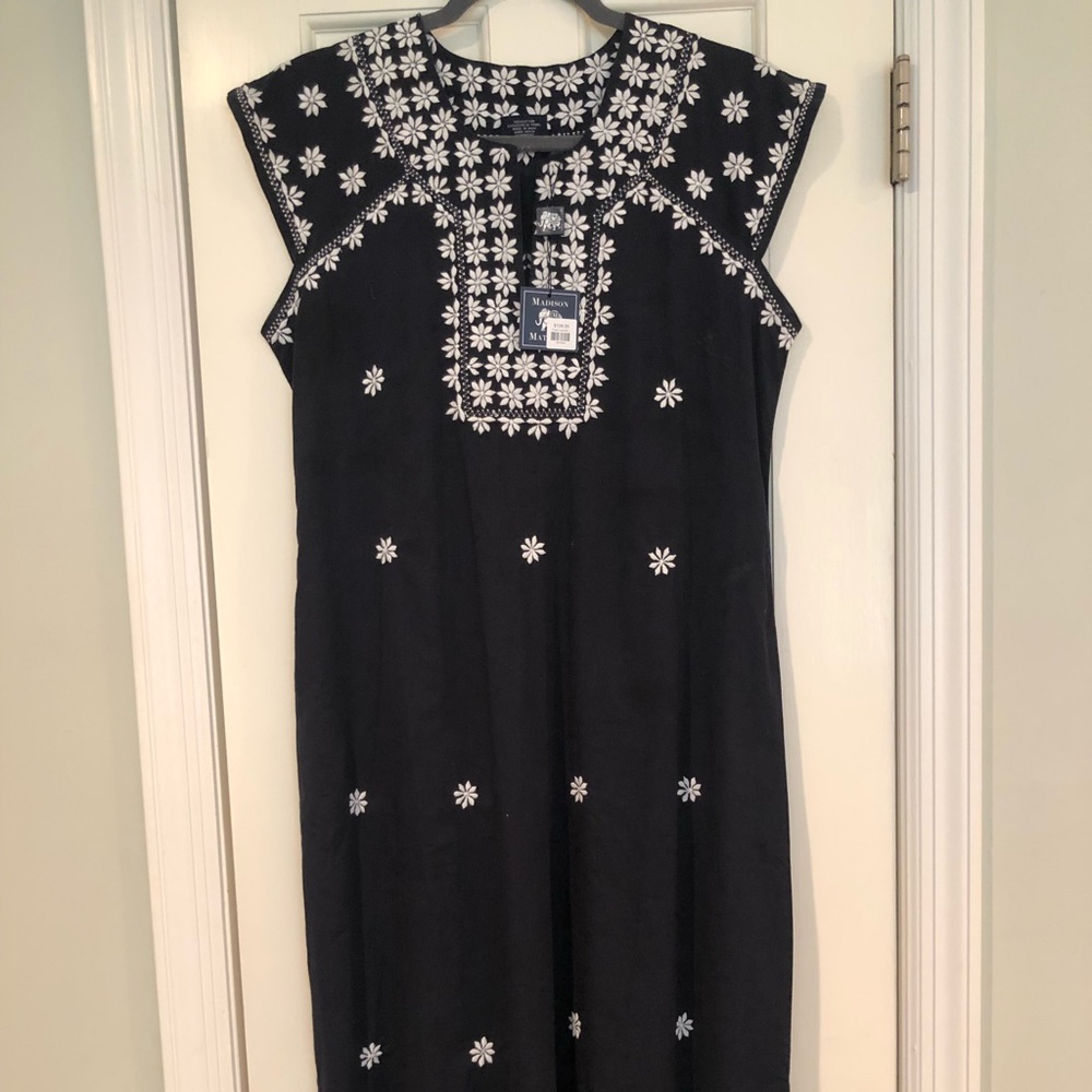 NWT Madison Matthews Elysa Dress